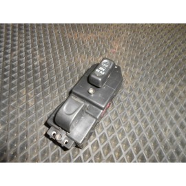 Кнопка стеклоподъемника переднего правого бу Hover H2 Great Wall 2005 - 2010