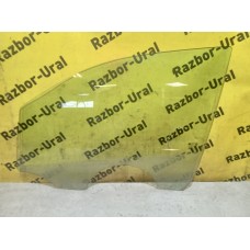 Стекло переднее левое