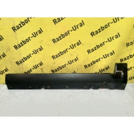 Накладка на порог R бу Sportage 2 Kia 2004 - 2010 Накладка на порог R бу Sportage 2 Kia 2004 - 2010