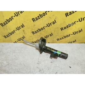 Амортизатор передний KYB бу Focus 2 рестайлинг Ford 2008-2011 Амортизатор передний KYB бу Focus 2 рестайлинг Ford 2008-2011