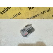 Замок передний правый