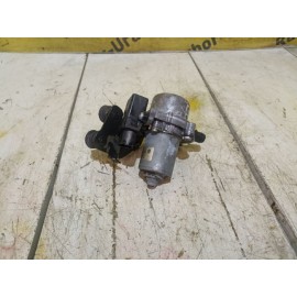 Насос вакуумный бу Golf 5 Volkswagen 2003-2009