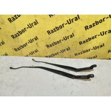 Поводки комплект