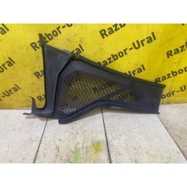 Водосток правый дефект бу X5 F15 BMW 2013-2018