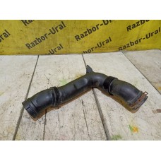 Патрубок воздушного фильтра