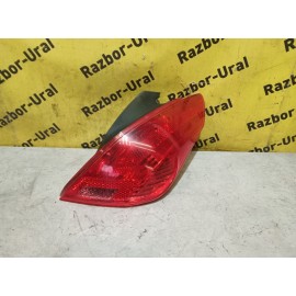 Фонарь задний правый бу 308 Peugeot 2007-2015