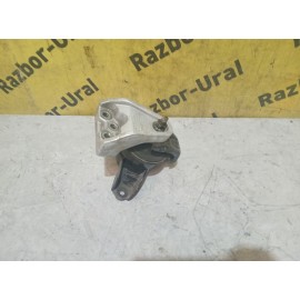 Опора двигателя R бу Sportage 2 Kia 2004 - 2010 Опора двигателя R бу Sportage 2 Kia 2004 - 2010