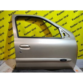 Дверь передняя правая дефект бу Symbol Renault 1998г-2008г