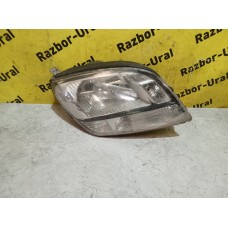 Фара правая дефект