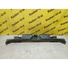 Кронштейн зданего бампера