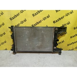 Радиатор охлаждения бу Orlando 1 Chevrolet 2011-2018