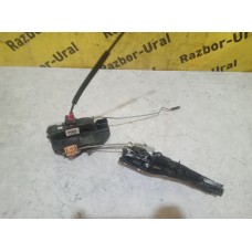 Замок двери передний левый