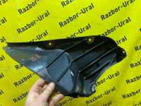 Подкрылок задний правый